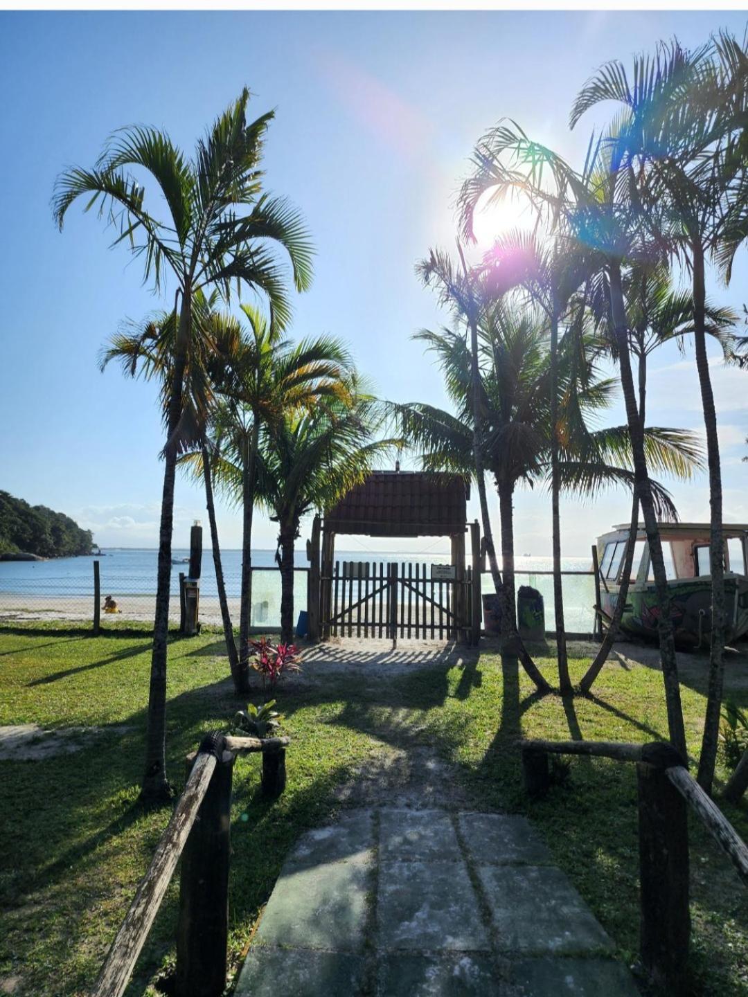 A Ilha Verde Hotel Pousada Na Praia Ilha do Mel Exteriör bild