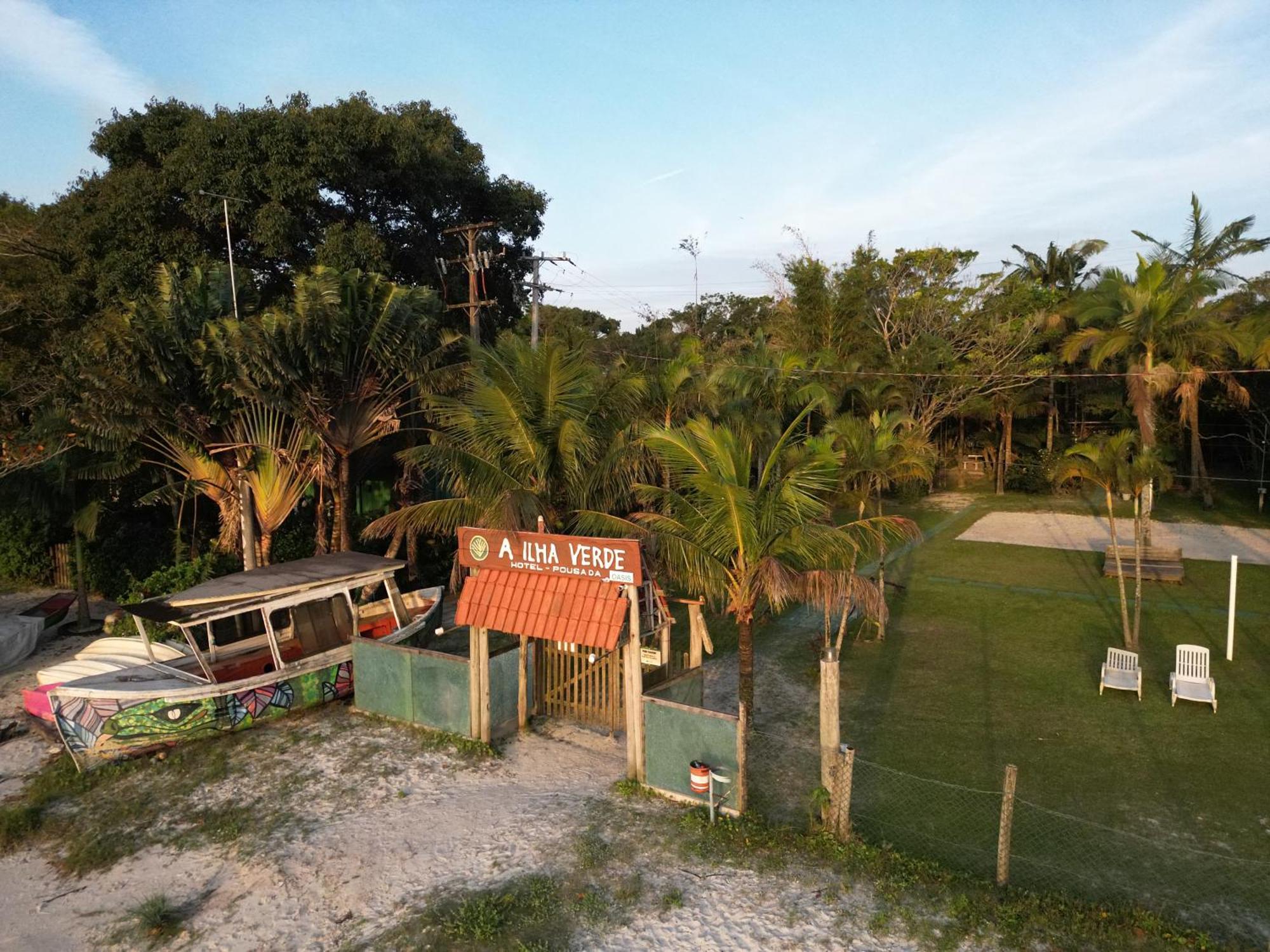 A Ilha Verde Hotel Pousada Na Praia Ilha do Mel Exteriör bild